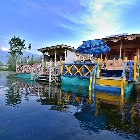 Hotel Golden Hopes Group Of Houseboats Srīnagar Exterior foto